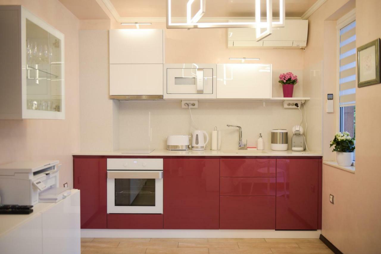 Derelli Deluxe And Derelli Adorable Apartments Szófia Kültér fotó